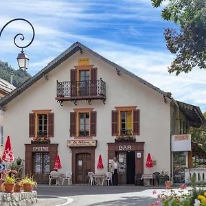 Le Pelens Couette-café
